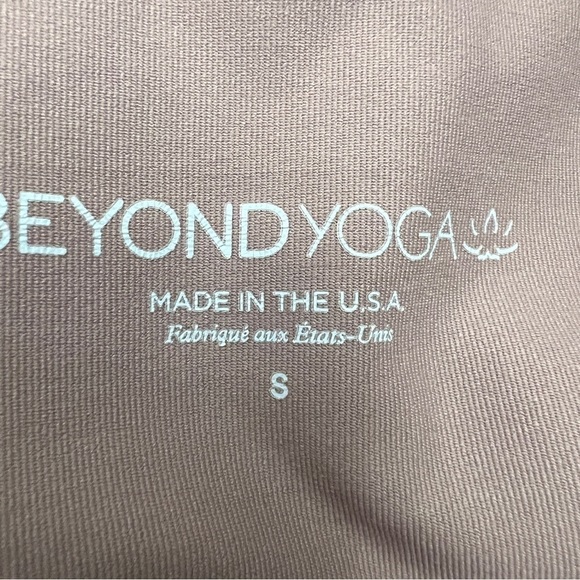 Beyond Yoga Lost Your Marbles High Waisted 7/8 Yoga Leggings, Small - Picture 7 of 8